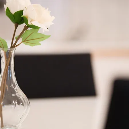 Moderne In Mit Balkon, Wehome Komfort Apartment *