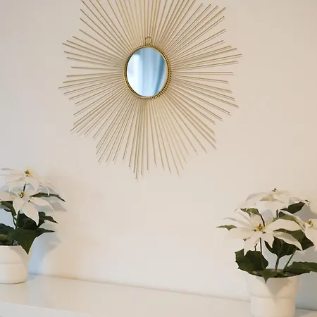 Appartement Moderne In Mit Balkon, Wehome Komfort